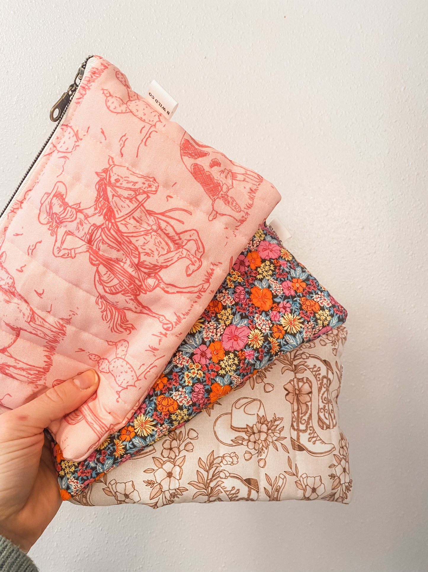 Zip Pouch Temporary Listing