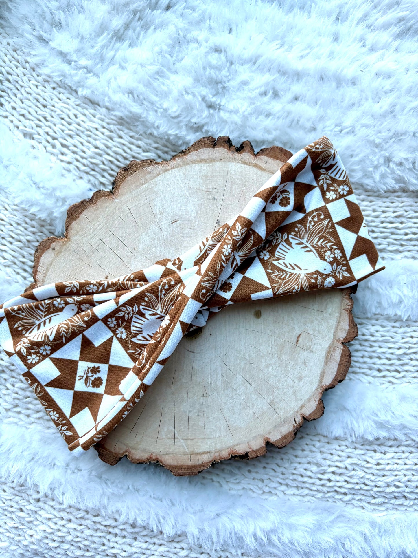 Quilty Caramel Dove Flat Twist