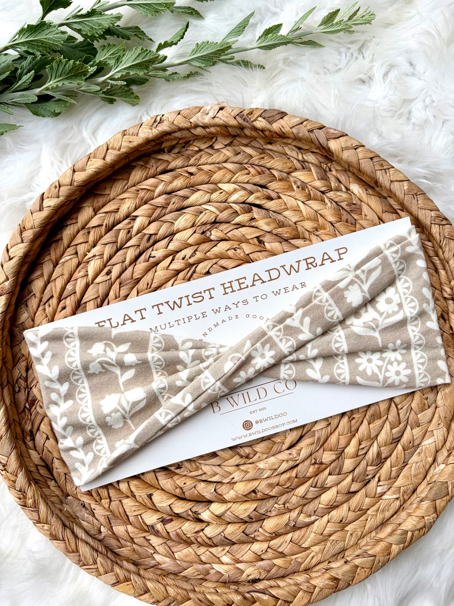 Greige Floral Lines Cotton Flat Twist