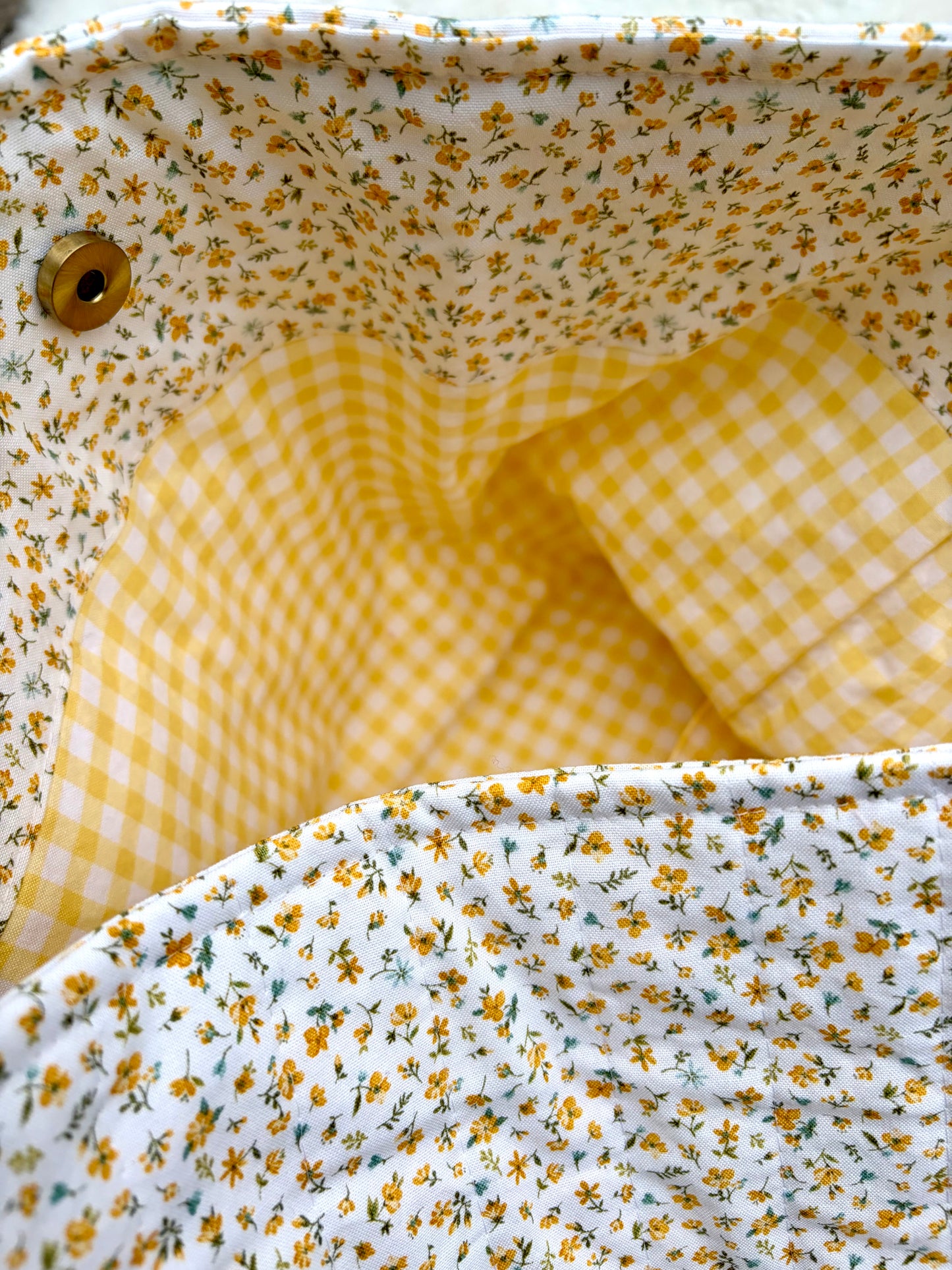 Buttercup Floral Quilted Slouchy Tie Bag