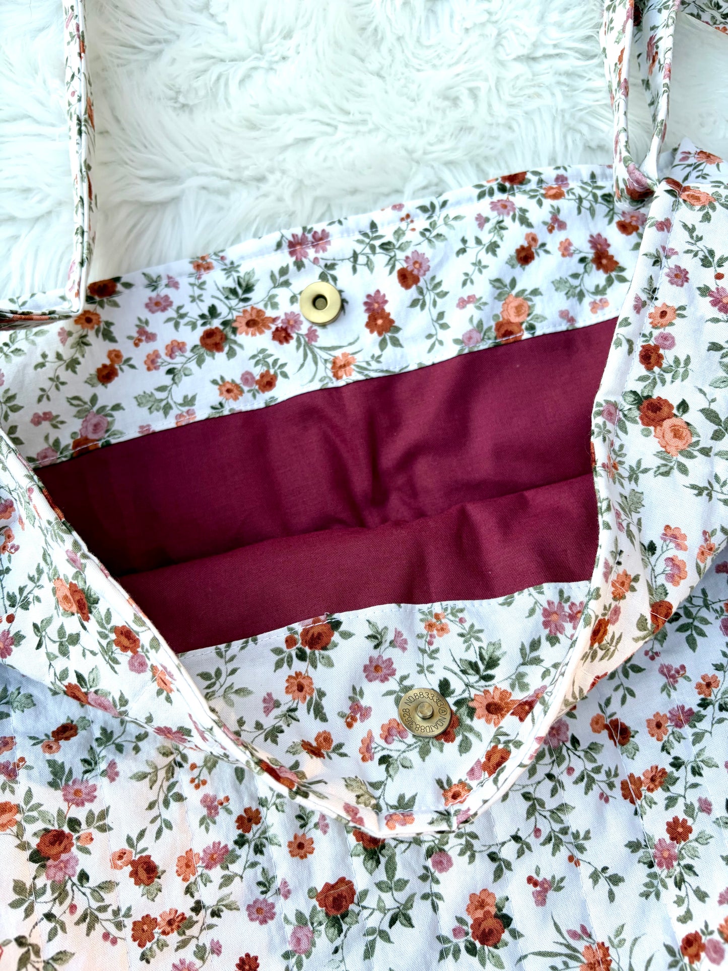 Vintage Floral Quilted Slouchy Tie Bag