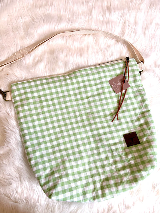 Minty Gingham Quilted Slouchy Bag