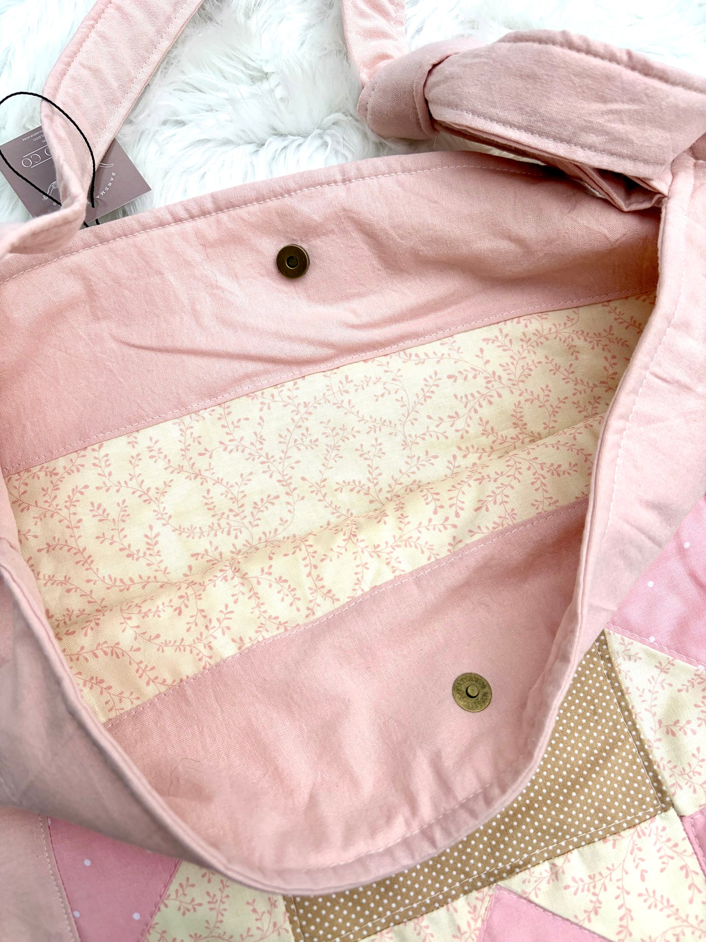Pink Prairie Quilted Slouchy Tie Bag