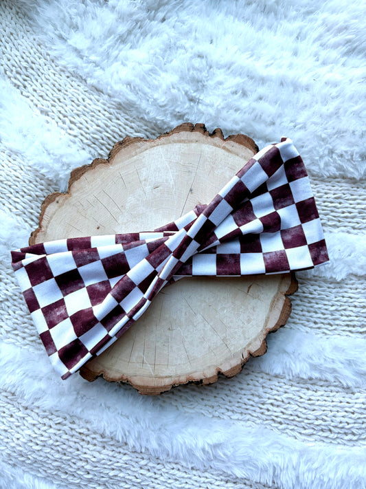 Brick Distressed Check Flat Twist